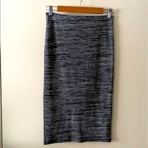 3/$10 Zara pencil skirt